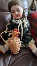 Candycontainer mandje in vorm van een  kip-/haan  jaren 1940, Verzenden