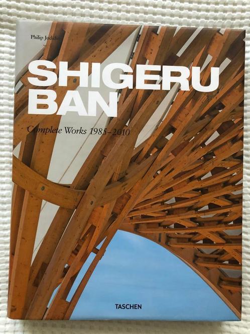 Shigeru Ban - Complete Works 1985-2010, Boeken, Kunst en Cultuur | Architectuur, Zo goed als nieuw, Architecten, Verzenden