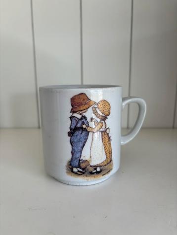 Holly Hobbie Vintage beker beschikbaar voor biedingen