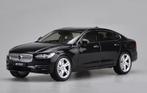 1:18 Volvo S90 T5H, 2016, Kleur: Zwart., Hobby en Vrije tijd, Modelauto's | 1:18, Overige merken, Auto, ., Nieuw