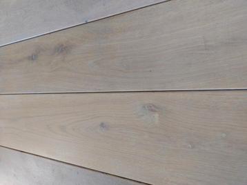45 m2 massieve rustieke eiken vloer  beschikbaar voor biedingen