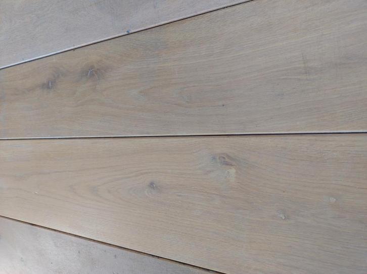45 m2 massieve rustieke eiken vloer, Doe-het-zelf en Verbouw, Vloerdelen en Plavuizen, Gebruikt, Vloerdelen of -planken, Hout