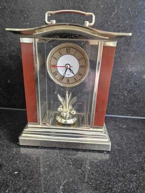 Vintage Quartz Tafelklok met Pendule, Huis en Inrichting, Woonaccessoires | Klokken, Gebruikt, Wekker of Tafelklok, Analoog, Ophalen of Verzenden