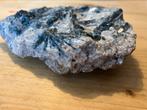 Uniek stuk Indigoliet. Blauwe toermalijn op kwarts., Ophalen of Verzenden