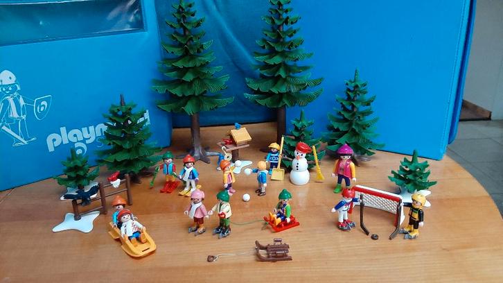 wintersport sneeuw ski schaatsen slee winter ijs los te koop, Kinderen en Baby's, Speelgoed | Playmobil, Zo goed als nieuw, Los playmobil