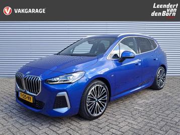 BMW 2 Serie Active Tourer 220i AUTOMAAT | Sensoren | Navigat beschikbaar voor biedingen