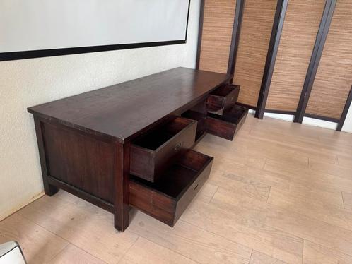 Massief houten TV meubel, solid wood TV cabinet, Huis en Inrichting, Kasten | Televisiemeubels, Gebruikt, Minder dan 100 cm, 150 tot 200 cm