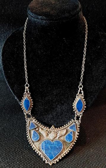 Antieke etnische berber zilver en Lapis Lazuli steen ketting beschikbaar voor biedingen