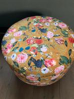Nieuwe gave poef. Vintage maar nieuw gestoffeerd, Huis en Inrichting, Ophalen, Nieuw, Rond, Minder dan 50 cm