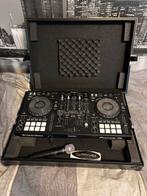 Pioneer ddj 800 inclusief odysey flightcase, Muziek en Instrumenten, Dj-sets en Draaitafels, Ophalen of Verzenden, Zo goed als nieuw