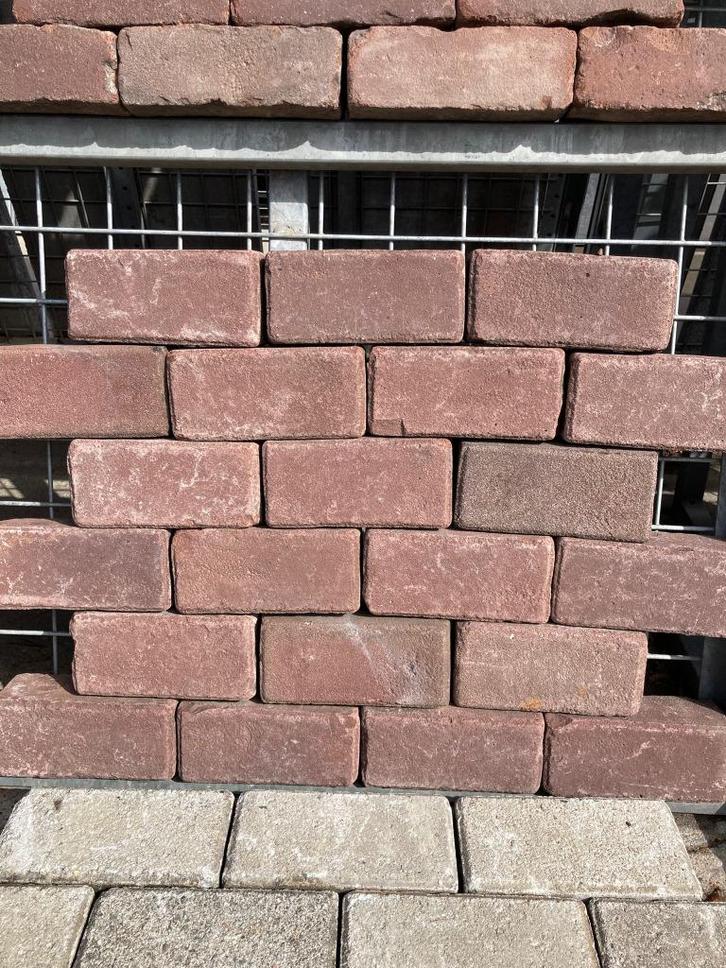 gebruikt oud gebakkenklinkers rood / paars pkf op pallet, Tuin en Terras, Tegels en Klinkers, Gebruikt, Klinkers, Keramiek, 10 m² of meer