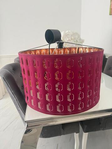 Mooie lamp beschikbaar voor biedingen