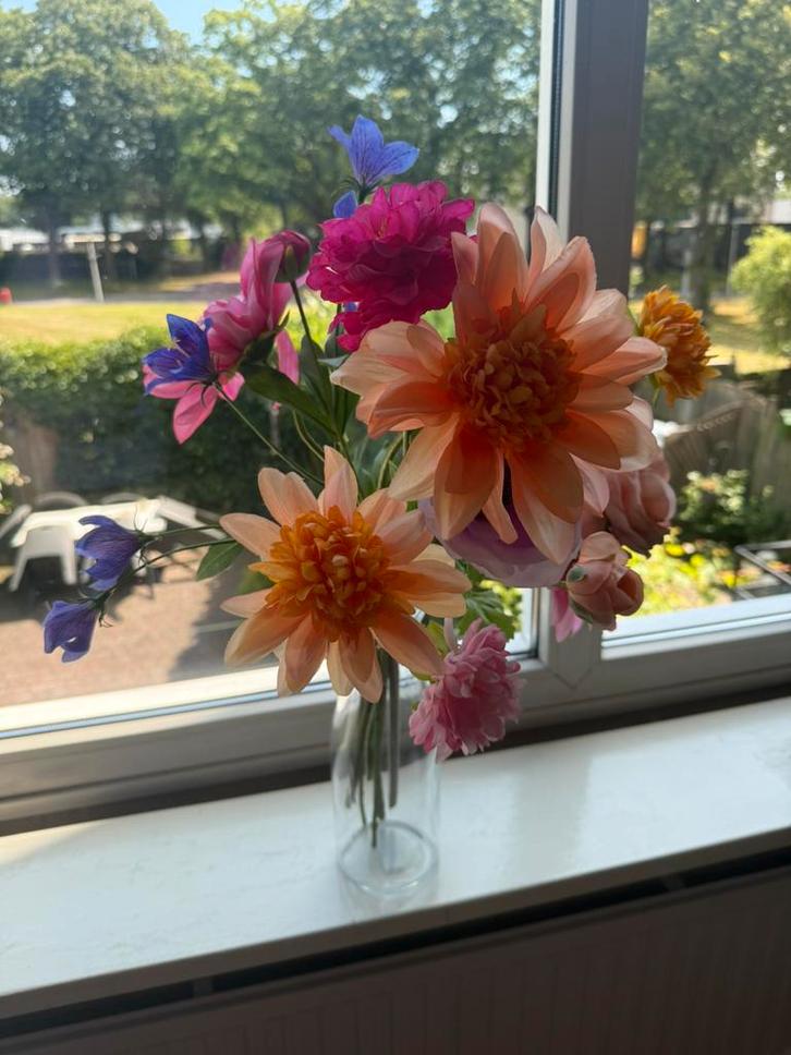 Prachtige bos kleurrijke kunst/nepbloemen – altijd in bloei!, Huis en Inrichting, Woonaccessoires | Kunstplanten en Kunstbloemen