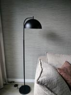 Staande lamp metaal, Huis en Inrichting, Lampen | Vloerlampen, Ophalen of Verzenden, Zo goed als nieuw, Metaal, 150 tot 200 cm