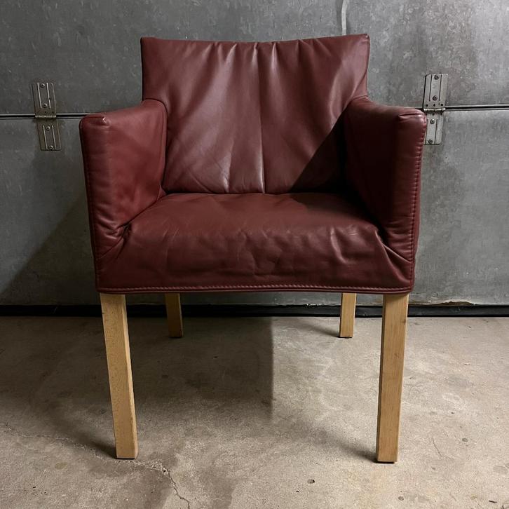 4 x stoel Fellini door Gerard van den Berg Label, Huis en Inrichting, Stoelen, Gebruikt, Vier, Hout, Leer, Metaal, Stof, Overige materialen