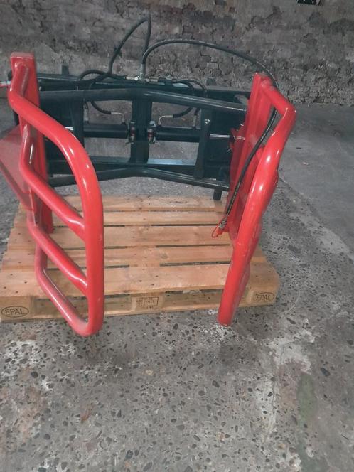 Balen klem, Zakelijke goederen, Agrarisch | Werktuigen, Akkerbouw, Oogstmachine, Verzenden
