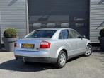 Audi A4 Limousine 2.0 Exclusive Automaat | Climate Control |, Auto's, 65 €/maand, Stof, Gebruikt, 4 cilinders