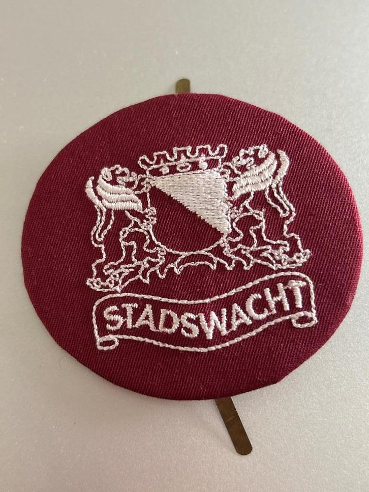 Oude Stadswacht embleem – origineel uniformonderdeel, Verzamelen, Militaria | Algemeen, Landmacht, Embleem of Badge, Nederland