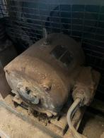 Antieke elektra motor met schakelbord, Doe-het-zelf en Verbouw, Ophalen, Gebruikt, Elektromotor