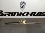 BMW E32 RAAMLIJST LINKS ZWART 51131969349 NIEUW, Ophalen of Verzenden, BMW, .., ..