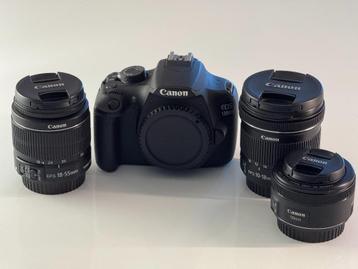Canon Bundel: Canon EOS 1200D DSLR + 3 lenzen + accessoires beschikbaar voor biedingen