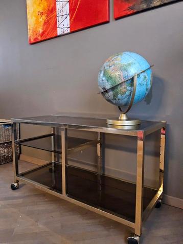Vintage bijzettafeltje in goudkleurig chromé metallic beschikbaar voor biedingen