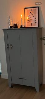 Woood Grijze Boerenkast - 142x85x38 cm, Ophalen, Gebruikt