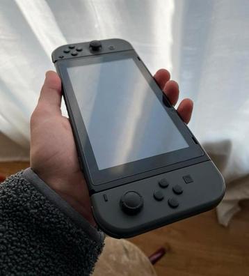 Nintendo Switch V2 - met bon & extra’s  beschikbaar voor biedingen
