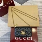 GG gucci marmont tas handtas crossbody bag, Sieraden, Tassen en Uiterlijk, Tassen | Damestassen, Ophalen