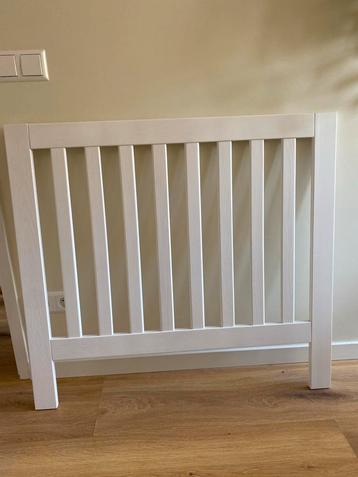 Box met matras beschikbaar voor biedingen