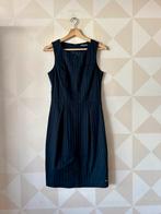 Tommy Hilfiger kokerjurk blauw houndstooth 6/S/36, Blauw, Ophalen of Verzenden, Zo goed als nieuw, Knielengte