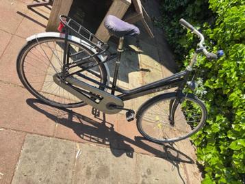 fiets beschikbaar voor biedingen