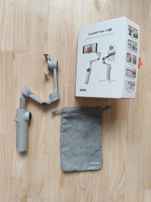 Te koop: Insta360 Flow 2 Pro Grijs – Gloednieuw, Audio, Tv en Foto, Fotografie | Fotostudio en Toebehoren, Nieuw, Ophalen of Verzenden