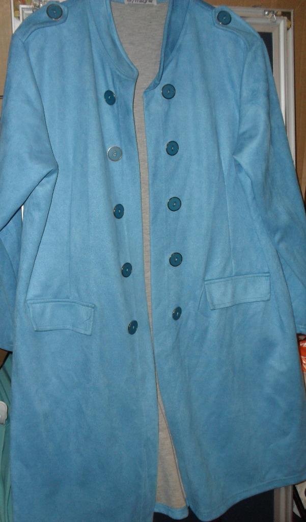 MAGNA mooie suedine look blazer in mooi fel blauw maat 44/46, Kleding | Dames, Jasjes, Kostuums en Pakken, Gedragen, Maat 42/44 (L)