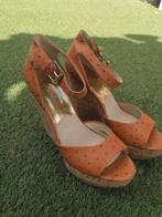 Platform sleehak Michael Kors oranje leder  maat 40 zgan, Michael Kors, Oranje, Ophalen of Verzenden, Zo goed als nieuw