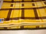 Didas dralon ruit geel bruin afmetingen: 150x220 cm, Huis en Inrichting, Woonaccessoires | Plaids en Woondekens, Ophalen of Verzenden