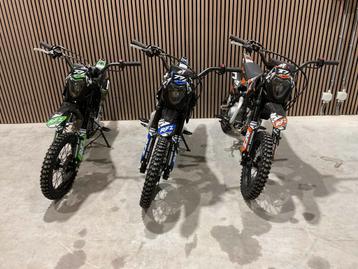 Pitbike Crossmotor Thunder 110 cc nieuw in 3 kleuren ‼️‼️ beschikbaar voor biedingen