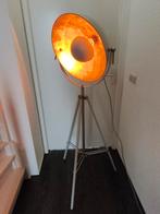 Witte Chicago Tripod vloerlamp, Huis en Inrichting, Lampen | Vloerlampen, Ophalen, Gebruikt, Metaal, 150 tot 200 cm