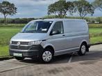 VOLKSWAGEN TRANSPORTER 2.0 TDI t6.1 l1h1 150pk autm, Auto's, Bestelauto's, Gebruikt, Euro 6, 4 cilinders, 150 pk