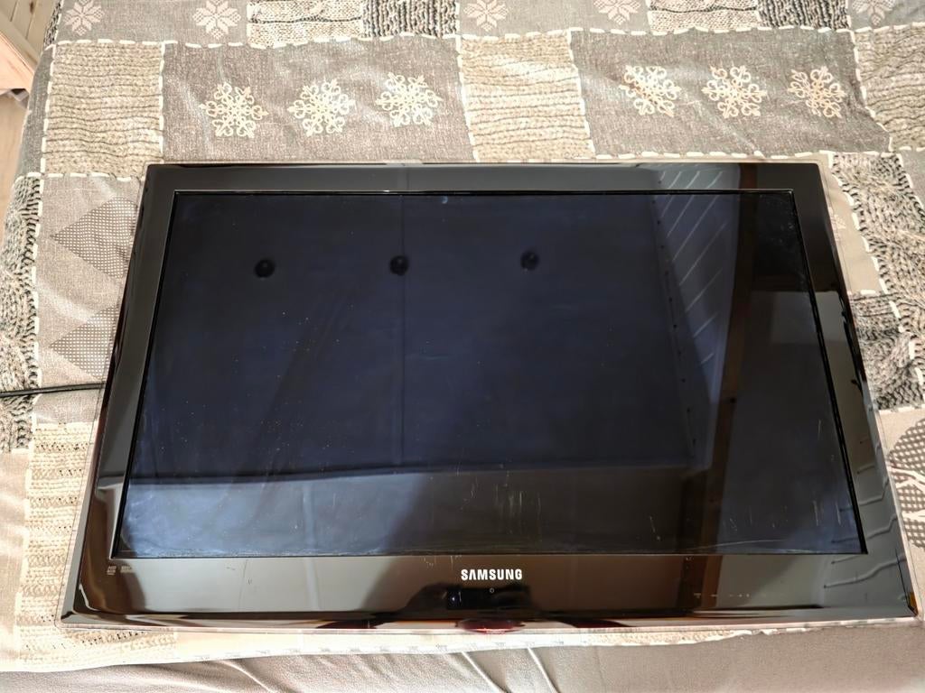 TV 37 inch full HD Samsung, Ophalen, Gebruikt, LCD, 80 tot 100 cm