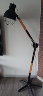 Zelfbouw staande lamp 1.80 met led verlichting, Ophalen, Hout, 150 tot 200 cm