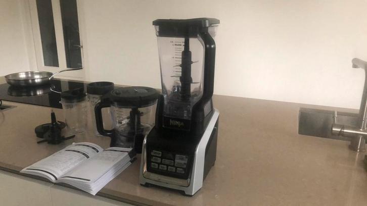 Ninja nutri blender met auto IQ, Witgoed en Apparatuur, Keukenmixers, Zo goed als nieuw, 3 snelheden of meer, Ophalen