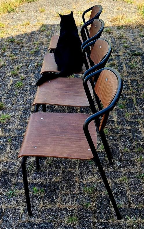 Industriële schoolstoelen '60 - '70, Huis en Inrichting, Stoelen, Gebruikt, Hout, Zwart, Ophalen