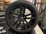 Originele 18 inch M winterset BMW 5-serie G30 / G31, Auto-onderdelen, Banden en Velgen, Ophalen, 18 inch, 245 mm, Banden en Velgen