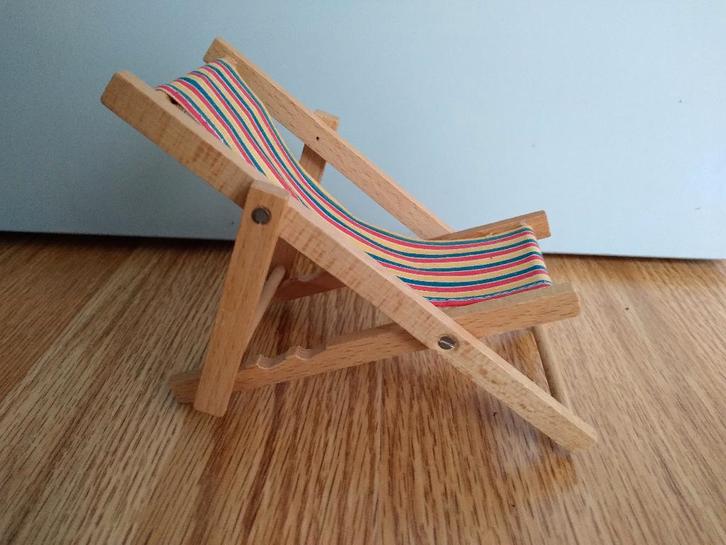 Strand-/tuin-/ligstoel voor Barbie Sindy Fleur Petra etc., Kinderen en Baby's, Speelgoed | Poppen, Zo goed als nieuw, Barbie, Ophalen of Verzenden