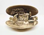 Celluloid Anabori Netsuke shelp diorama, Japan 1950., Antiek en Kunst, Kunst | Niet-Westerse kunst, Ophalen of Verzenden