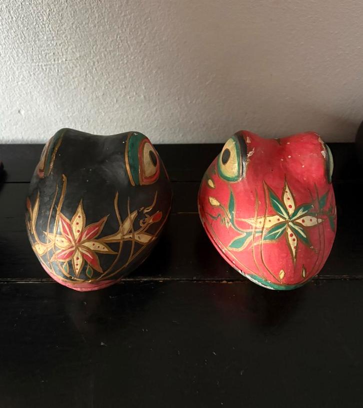 Balinese handgesneden houten kikkerdoosjes – set, Antiek en Kunst, Kunst | Niet-Westerse kunst, Ophalen of Verzenden
