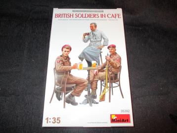 D-132,MiniArt 1-35,NO,35392,British Soldiers in Cafe beschikbaar voor biedingen