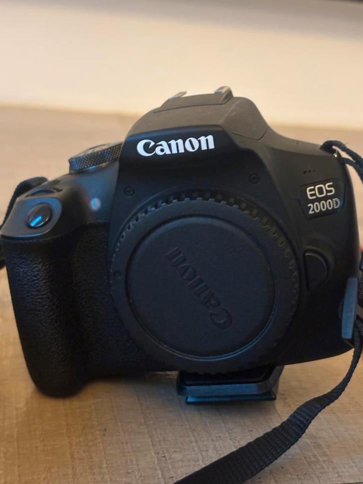 Canon EOS 2000D Spiegelreflexcamera, Audio, Tv en Foto, Fotocamera's Digitaal, Gebruikt, Spiegelreflex, Canon, Minder dan 4 keer