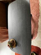 granieten salon tafel met mooi onderstel, Ophalen, Overige materialen, 100 tot 150 cm, 50 tot 100 cm